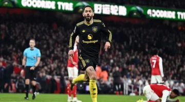 مطالبة برتغالية بإيقاظ العملاق النائم في صفوف نادي مانشستر يونايتد الإنجليزي